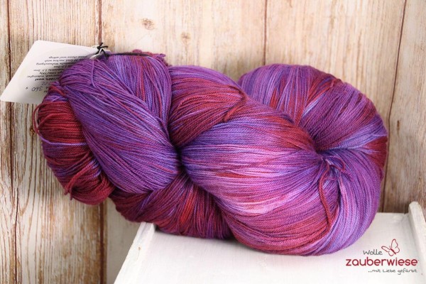 auffallend, Merino superwash 530m mulesingfrei