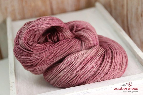 Mauve-Details, 4-fach Sockenwolle 400m, mulesingfrei