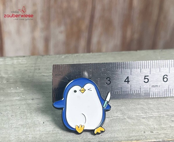 Pin Pinguin mit Messer