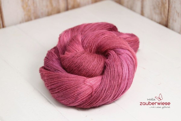 Clematis, Merino superwash single ply 650m