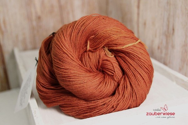 rostbraun, Merino superwash 530m mulesingfrei