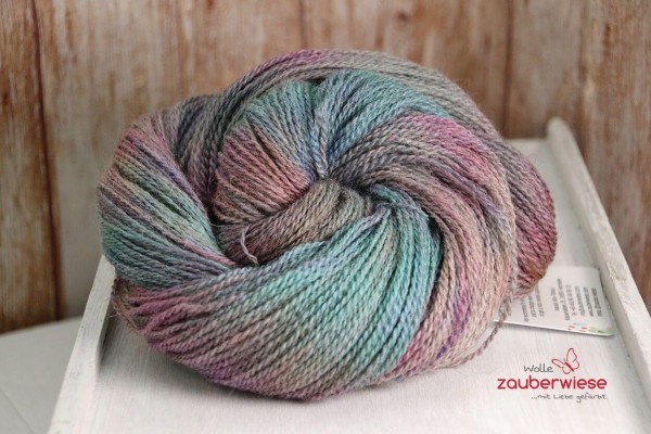 zarte Schönheit, Shetland, Blue Faced Leicester, Alpaka, 350m ohne superwash Ausrüstung, mulesingfrei 